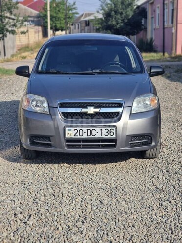 Chevrolet Aveo-7