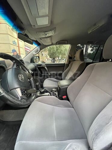 Toyota Land Cruiser Prado 2011, 307,000 km - 2.7 l - Bakı