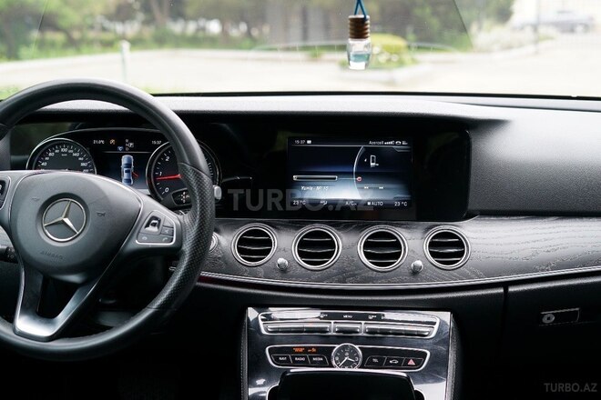 Mercedes E 220 d 2017, 173,000 km - 2.0 l - Bakı