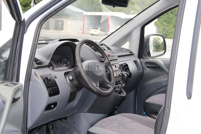 Mercedes Vito 111 2007, 242,410 km - 2.2 l - Zaqatala