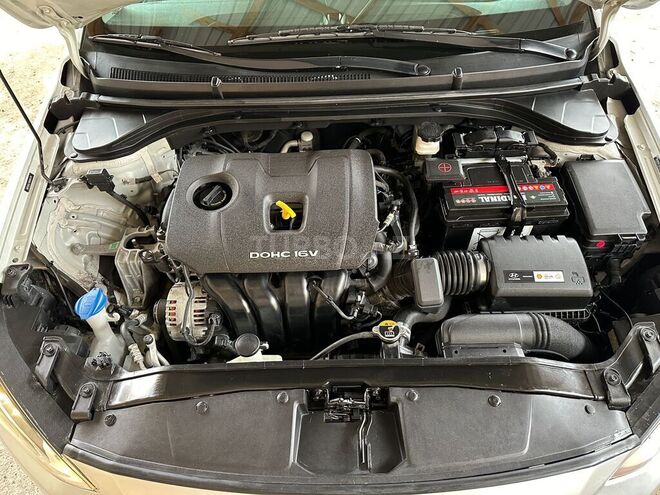 Hyundai Elantra 2016, 186,684 km - 2.0 л - Bakı