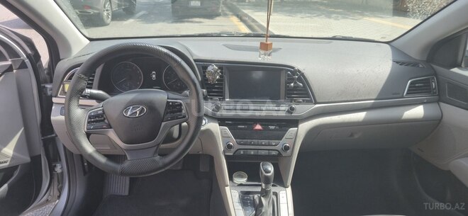 Hyundai Elantra 2016, 186,684 km - 2.0 л - Bakı