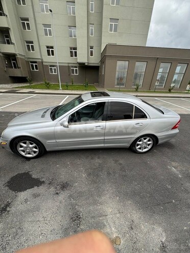 Mercedes C 240 2001, 470,000 km - 2.6 l - Sumqayıt