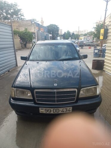 Mercedes C 200 1999, 435,000 km - 2.0 l - Bakı