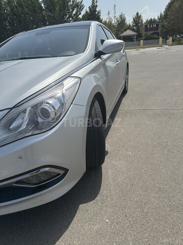 Hyundai Grandeur 2015, 244,200 km - 2.2 l - Sabirabad