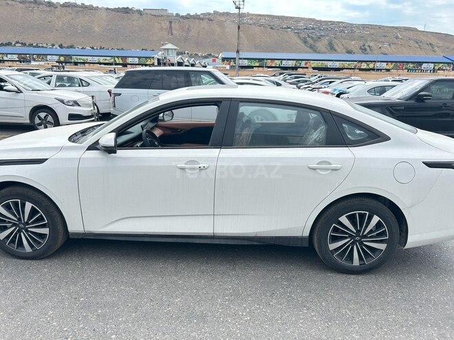 Changan Qiyuan A05 2025, 0 km - 1.5 л - Bakı