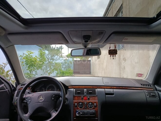 Mercedes E 270 1999, 600,000 km - 2.7 l - Bakı