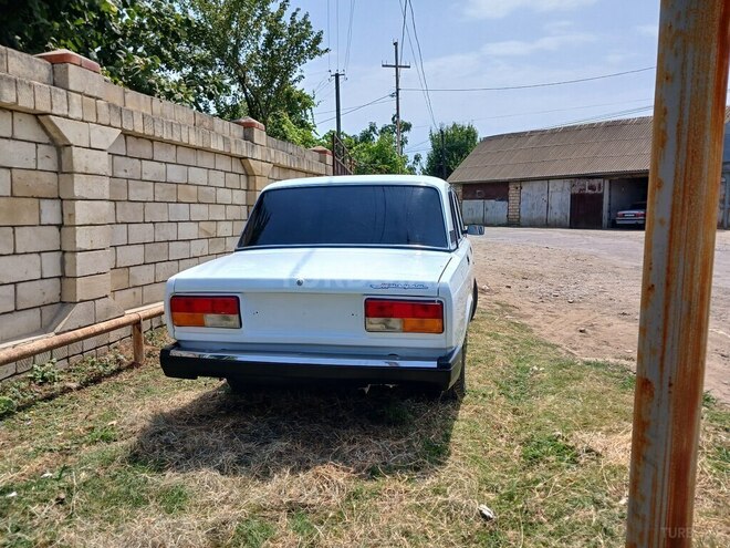 LADA (VAZ) 2107 2003, 89,056 km - 1.6 l - Astara