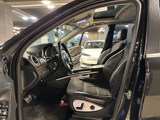Mercedes ML 350 4MATIC-10