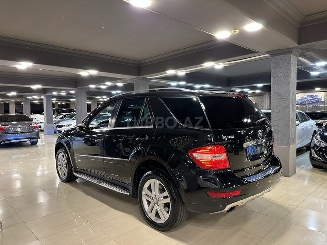 Mercedes ML 350 4MATIC-4