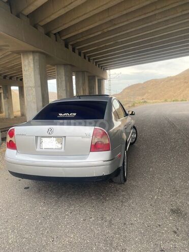 Volkswagen Passat 2002, 238,330 km - 2.8 l - Bakı