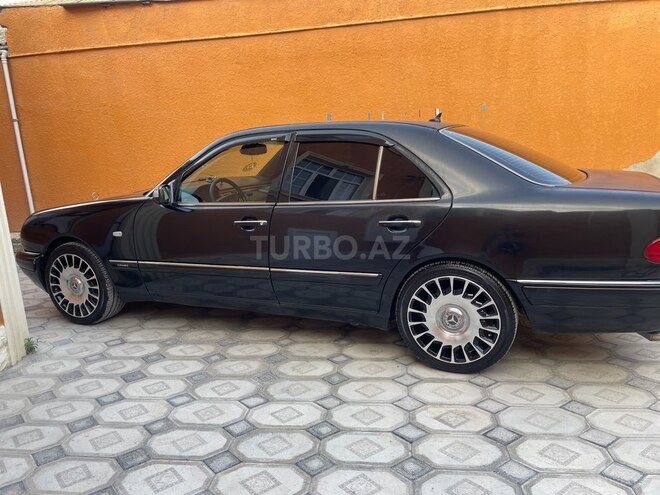Mercedes E 280 1998, 396,000 km - 2.8 l - Bakı