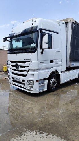 Mercedes Actros 1844 2010, 972,000 km - 13.0 l - Sumqayıt