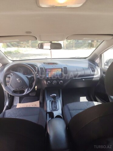 Kia Forte-12