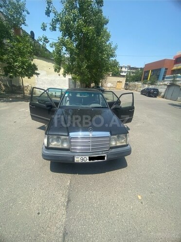 Mercedes E 230 1988, 350,000 km - 2.3 l - Bakı