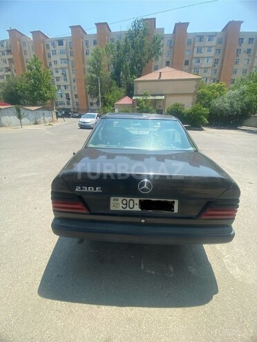 Mercedes E 230 1988, 350,000 km - 2.3 l - Bakı
