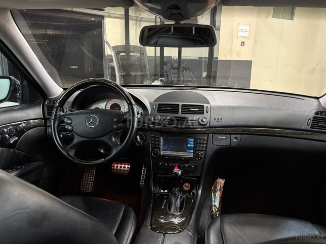 Mercedes E 500 2003, 232,800 km - 5.0 l - Bakı