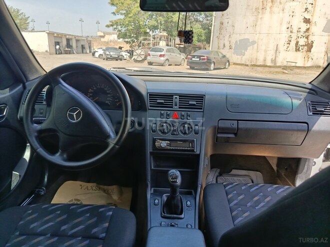 Mercedes C 220 d 1999, 537,465 km - 2.2 л - Bakı