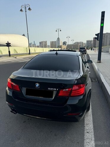 BMW 528-5