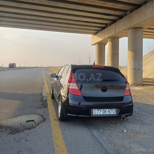Hyundai i30 2009, 265,000 km - 1.4 l - Salyan