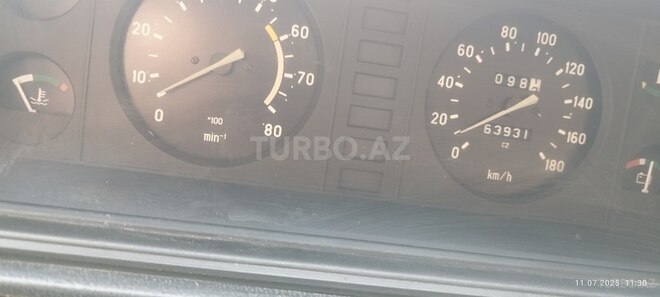 LADA (VAZ) 2107 2005, 64,000 km - 1.6 л - 