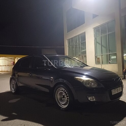 Hyundai i30 2009, 265,000 km - 1.4 l - Salyan