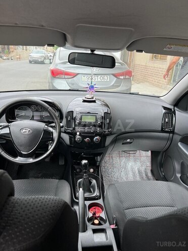 Hyundai i30 2009, 265,000 km - 1.4 l - Salyan