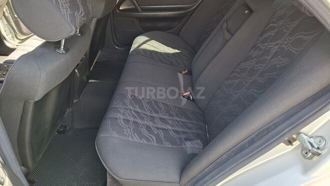 Mercedes E 230 1997, 417,828 km - 2.3 l - Balakən