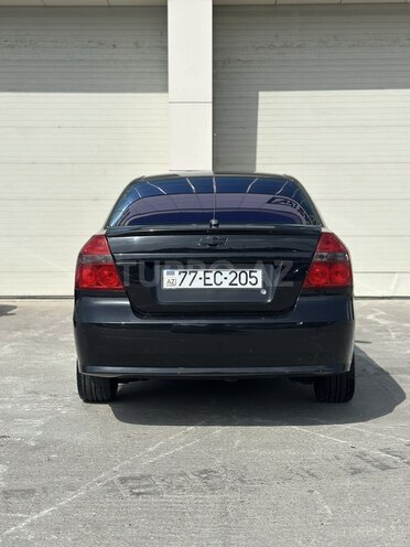 Chevrolet Aveo-11