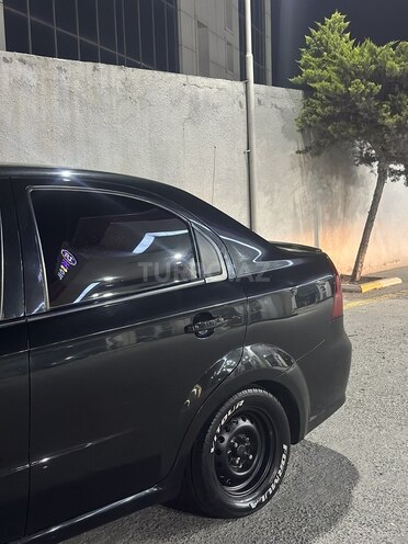Chevrolet Aveo-3