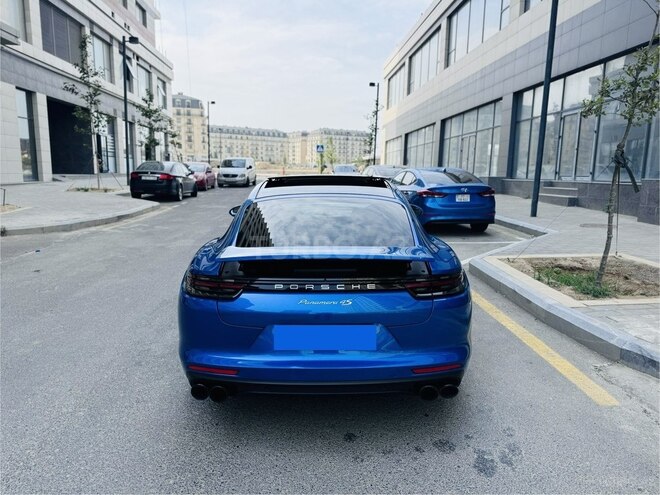 Porsche Panamera 4S 2018, 145,000 km - 2.9 л - Bakı