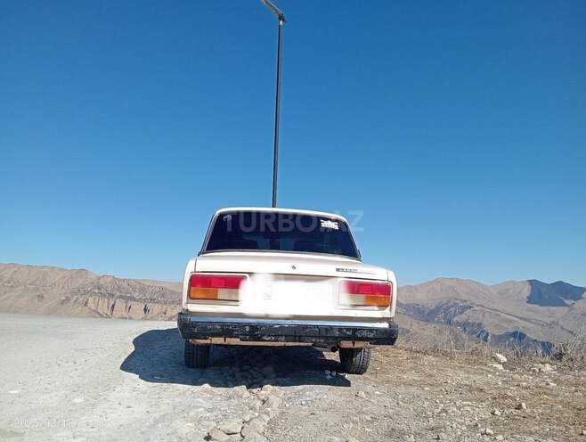 LADA (VAZ) 2107 1996, 100,000 km - 1.5 l - Qusar