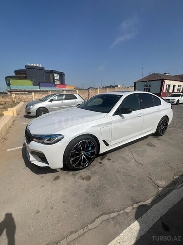 BMW 530e 2019, 85,000 km - 2.0 л - Bakı