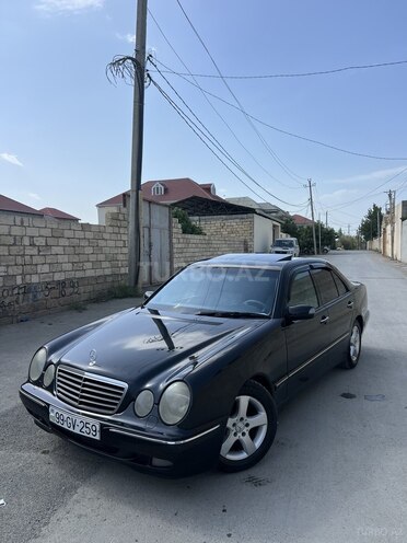 Mercedes E 220 d 2000, 518,357 km - 2.2 l - Bakı