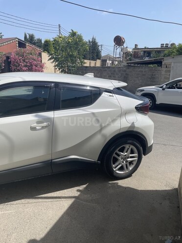 Toyota C-HR 2021, 65,000 km - 1.2 л - Bakı