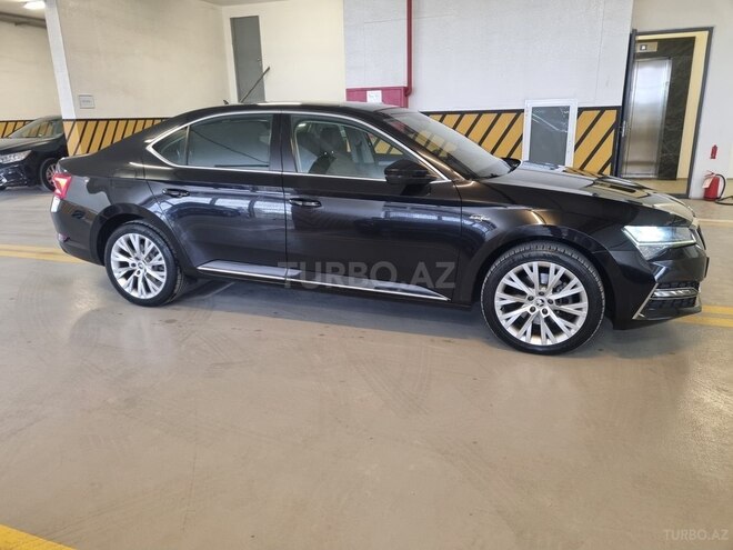 Skoda Superb-2