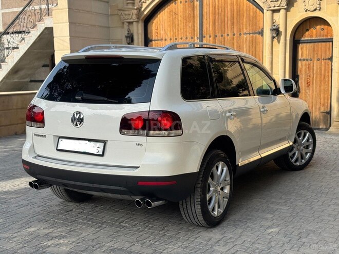 Volkswagen Touareg-3