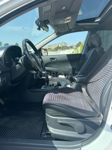 Hyundai i30 2009, 323,000 km - 2.0 l - Bakı