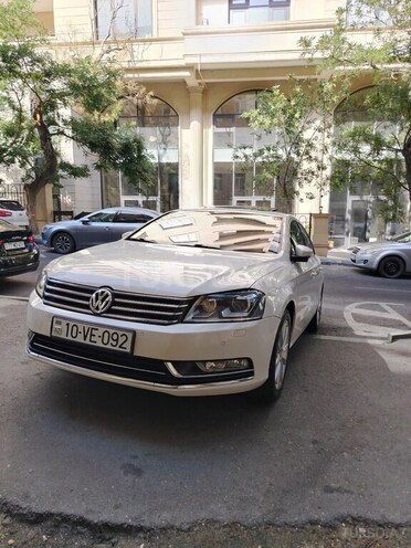 Volkswagen Passat 2012, 178,000 km - 1.8 л - Bakı