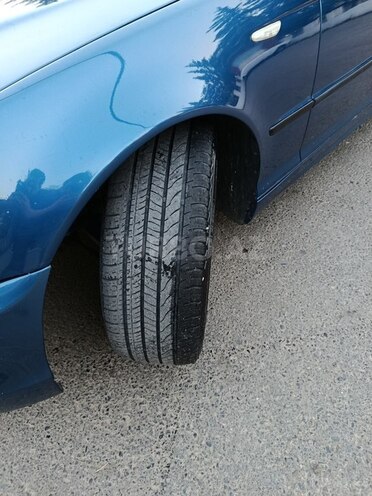 BMW 325 2002, 389,000 km - 2.5 л - Masallı
