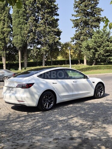 Tesla Model 3 2023, 24,700 km - 0.0 l - Bakı