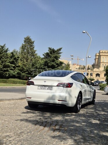 Tesla Model 3 2023, 24,700 km - 0.0 l - Bakı