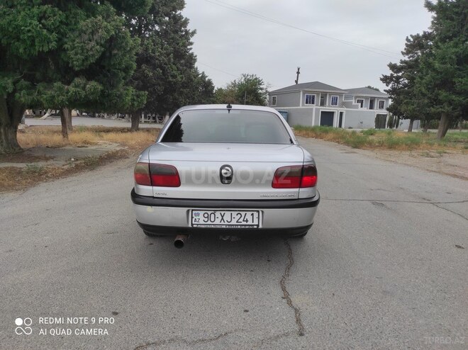 Opel Omega 1998, 317,000 km - 2.0 l - Bakı