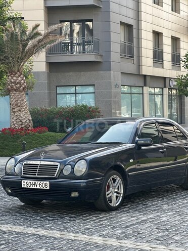 Mercedes E 230 1996, 480,000 km - 2.3 l - Bakı