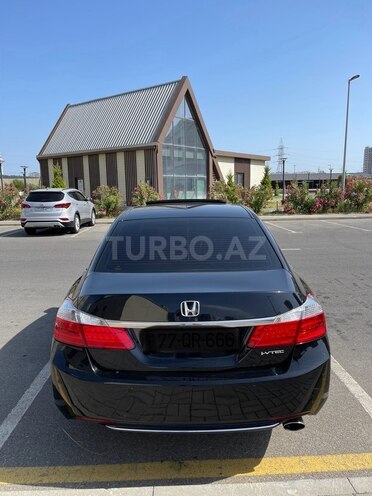 Honda Accord-2