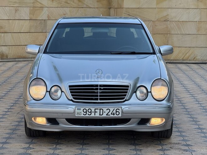 Mercedes E 220 d 2000, 268,500 km - 2.2 l - Bakı