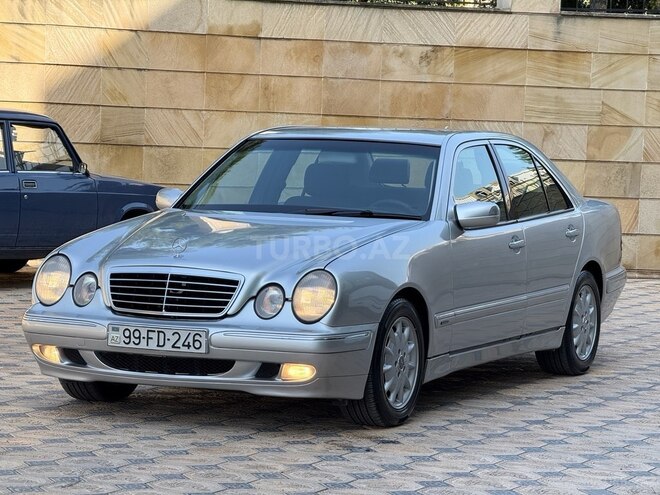 Mercedes E 220 d 2000, 268,500 km - 2.2 l - Bakı
