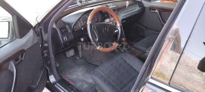 Mercedes C 230 1996, 491,374 km - 2.3 l - Mingəçevir
