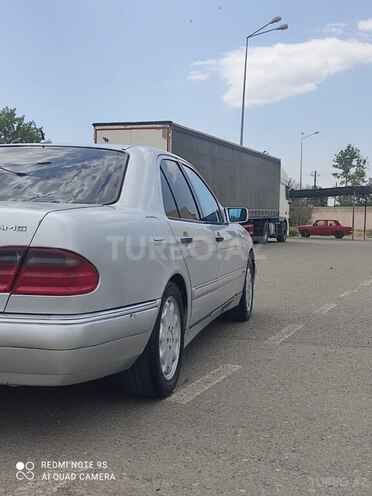 Mercedes E 200 1998, 750,000 km - 2.0 l - Gəncə