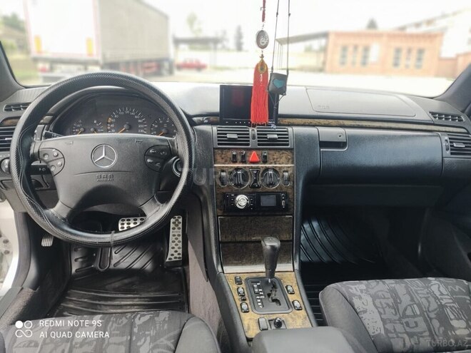 Mercedes E 200 1998, 750,000 km - 2.0 l - Gəncə